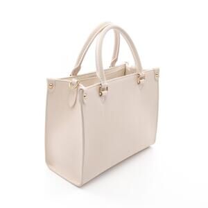Louis Vuitton White Calfskin Quartz Grained Shoulder Lock Ivory Bag Go